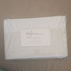 Cream and White Cotton Bedding Set